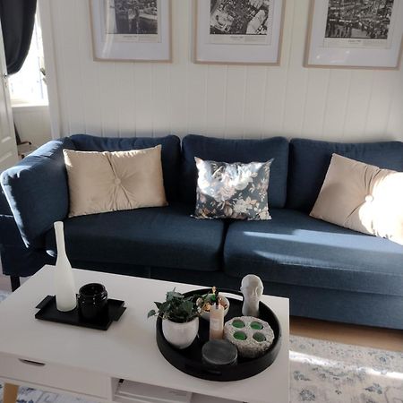 Light Home Apartment Alesund With Free Parking 외부 사진